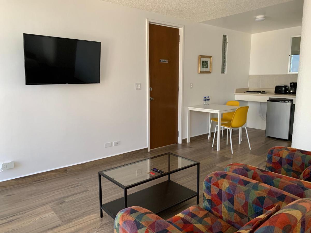 Dali Suites Hotel Tijuana Kültér fotó